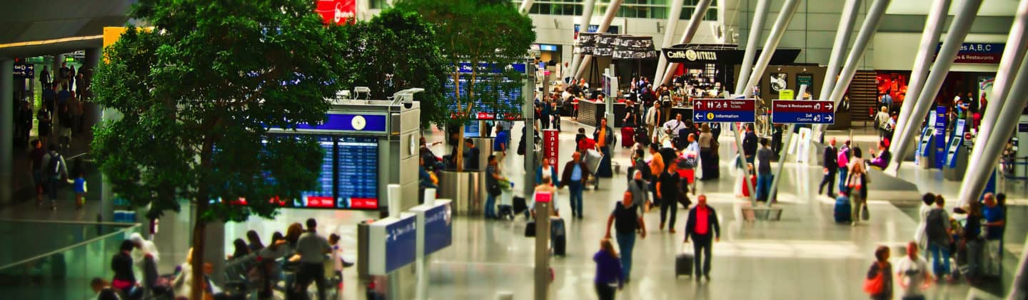 Millions Traveling For Christmas & The Holidays Despite CDC Warnings ...