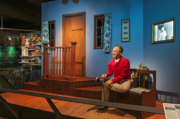 Mister Rogers Neighborhood Set