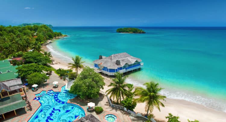 Sandals Halcyon Beach