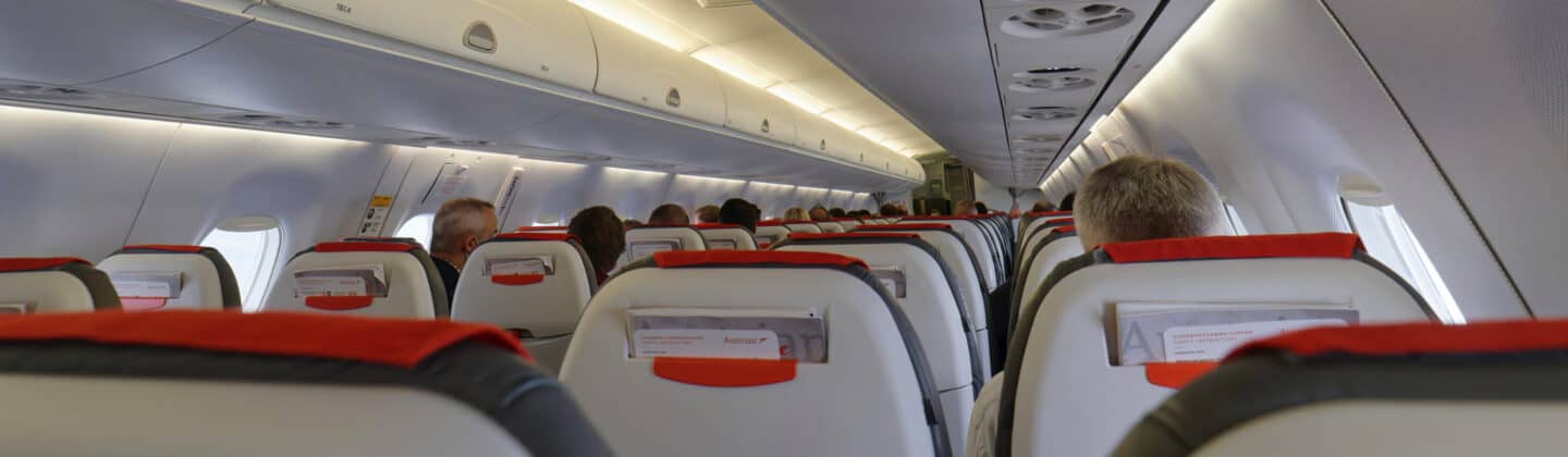 Why economy passengers should stop reclining their airline seats