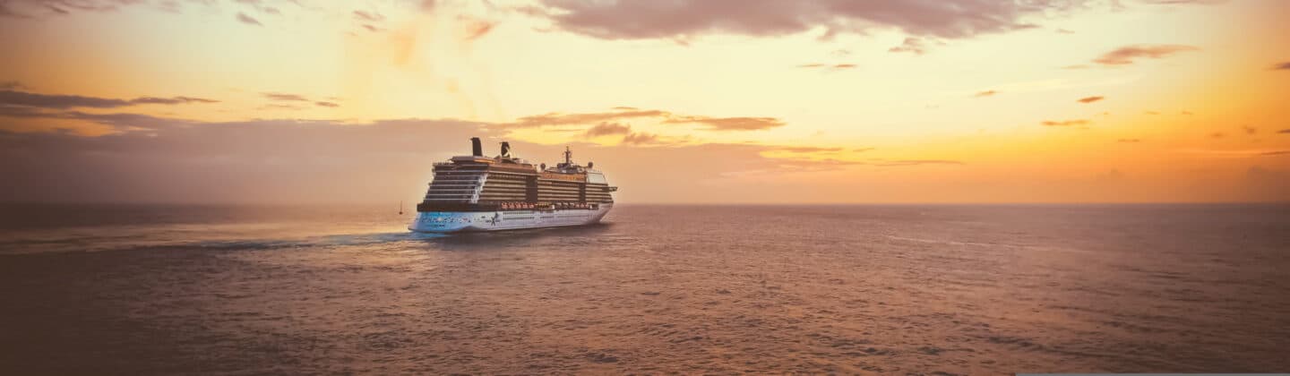 Best Credit Cards for Cruise Bookings