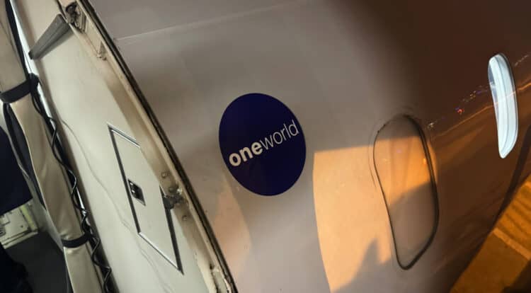 American Airlines Main Cabin Extra Elite Status